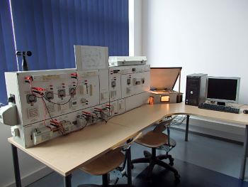 Laboratorium Inteligentnych Instalacji Elektrycznych - stanowisko dydaktyczne